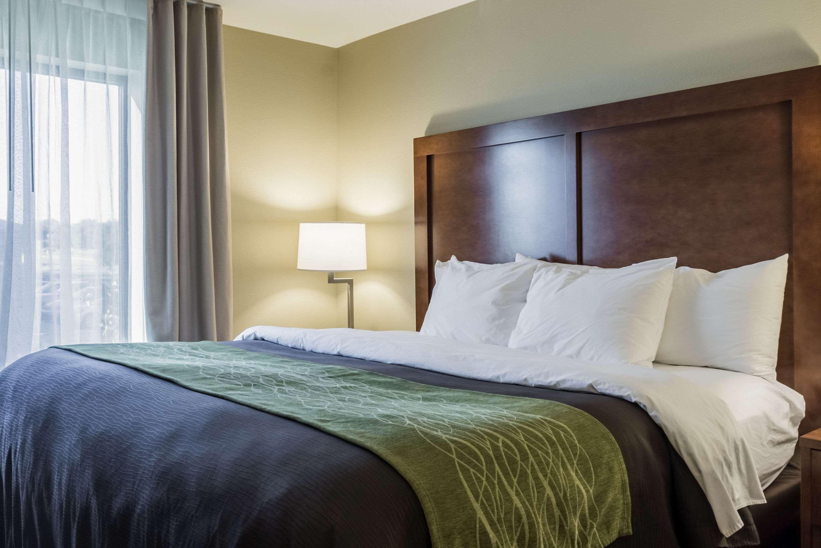 Comfort Inn & Suites Avera Southwest Sioux Falls Esterno foto