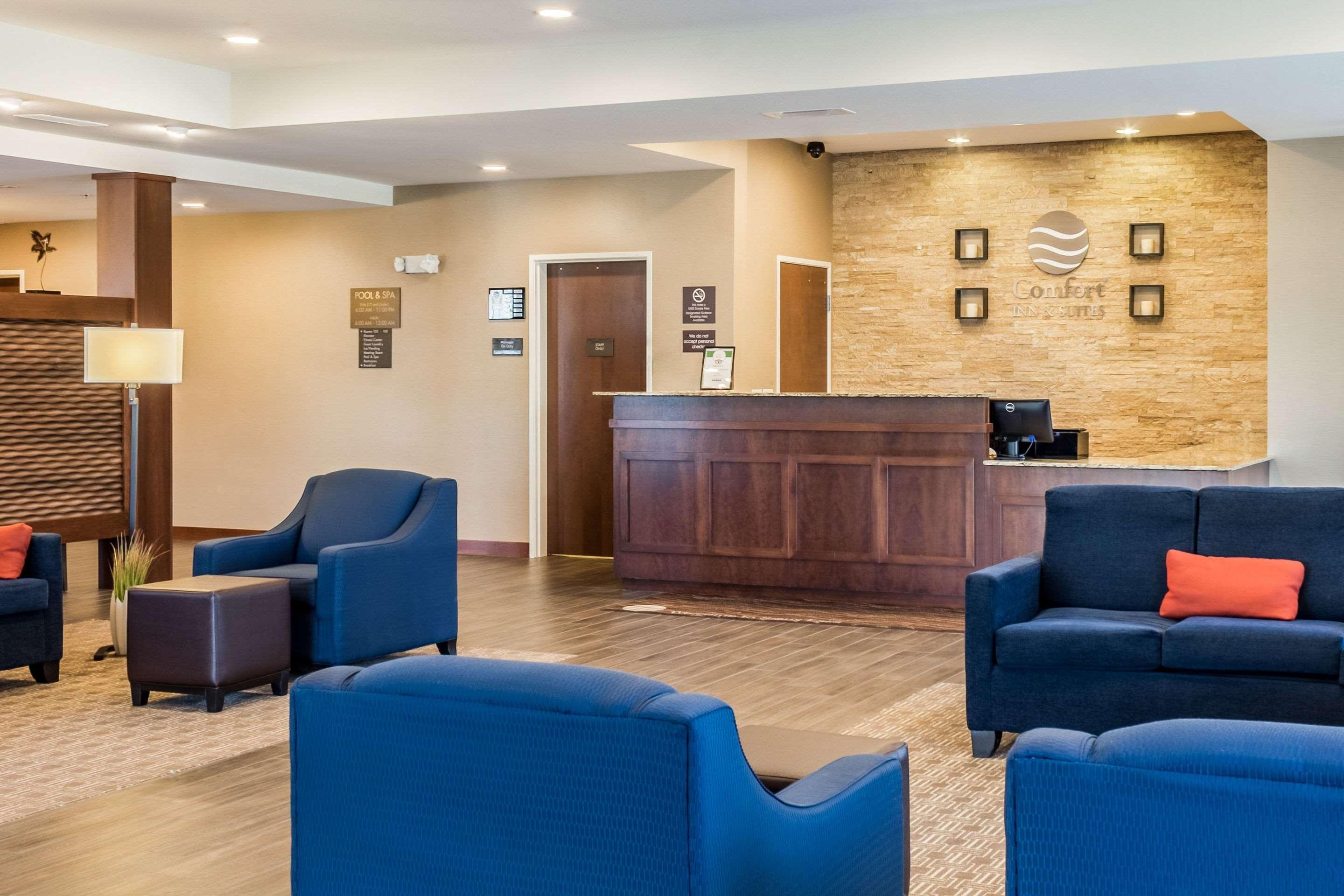Comfort Inn & Suites Avera Southwest Sioux Falls Esterno foto