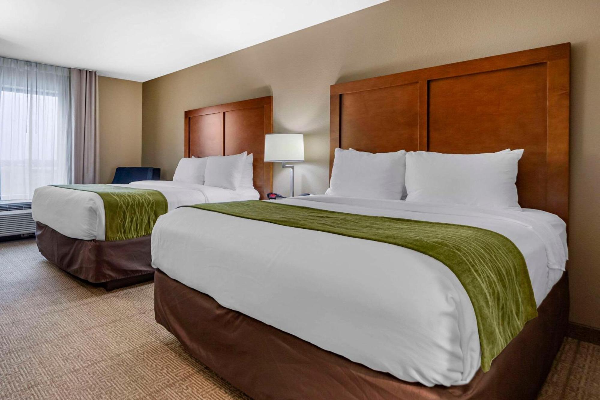 Comfort Inn & Suites Avera Southwest Sioux Falls Esterno foto