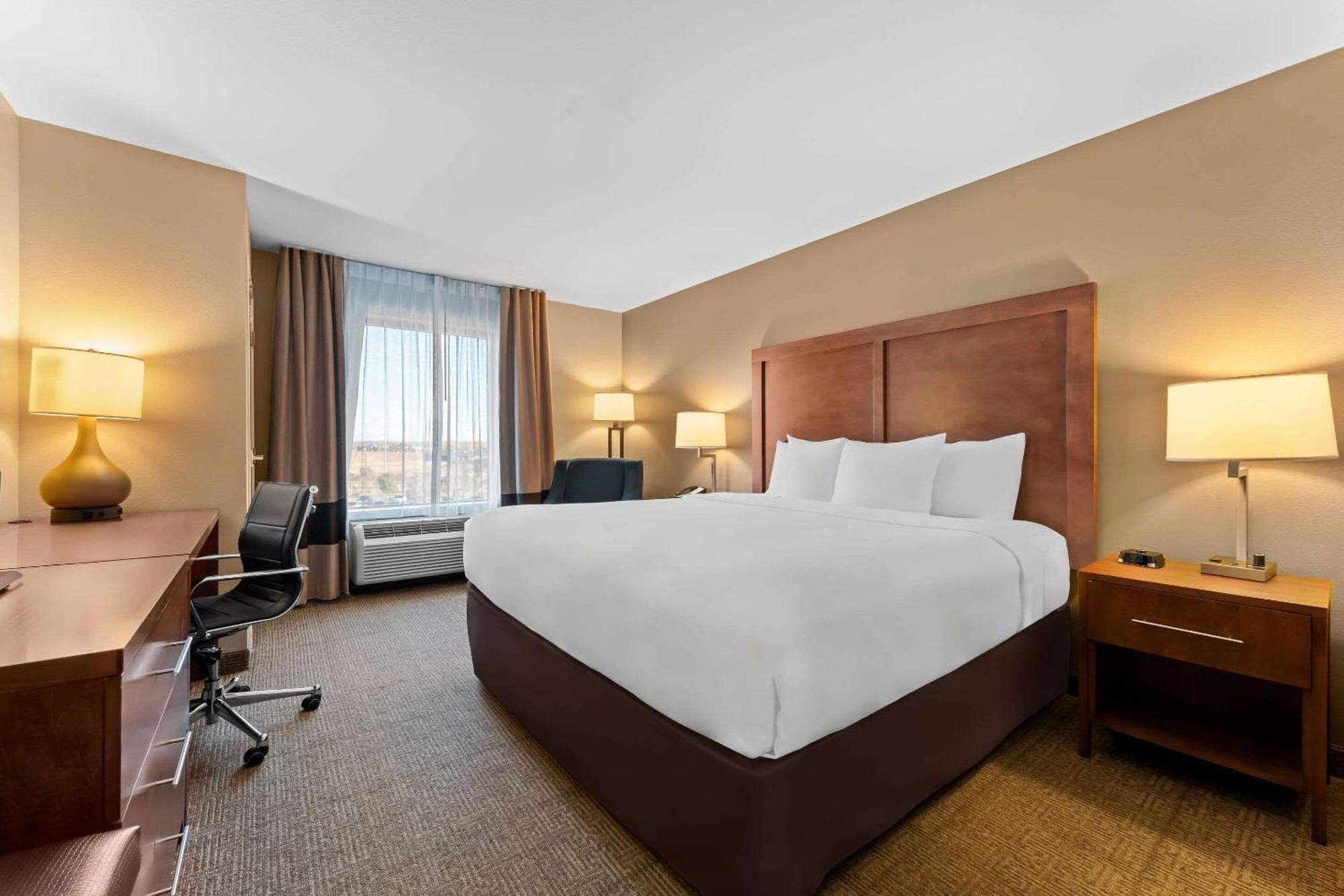 Comfort Inn & Suites Avera Southwest Sioux Falls Esterno foto